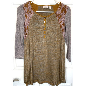 LOGO Lori Goldstein Women's Lace Asymmetric Hem Tunic Top Sz XXS 3/4 Sleeve Boho